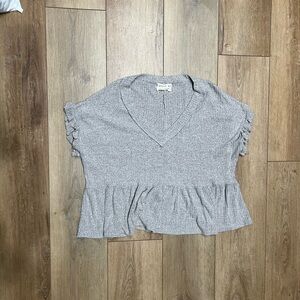 Dress Up Heather Gray Ruffle Sleeve Loose Cropped Babydoll Top Small
